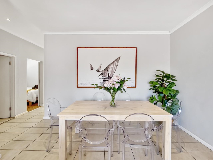 2 Bedroom Property for Sale in Three Anchor Bay Western Cape